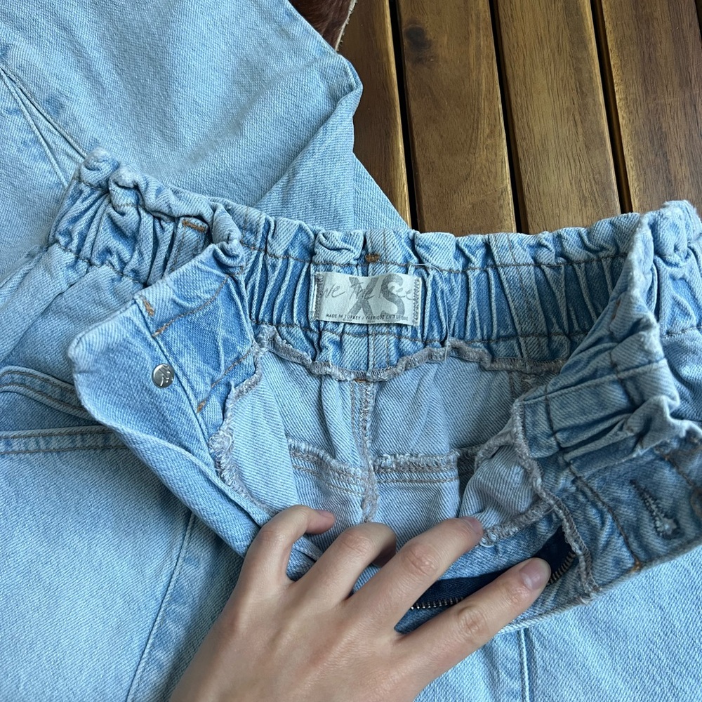 Free People jeans - Picture 2 of 5
